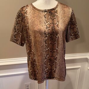 Women's Short Sleeve Snake Print Top